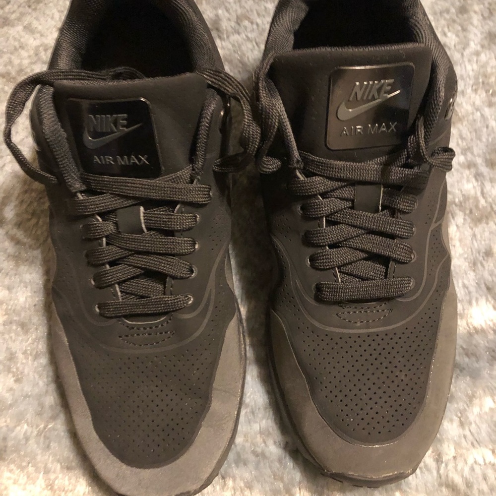 Nike air max